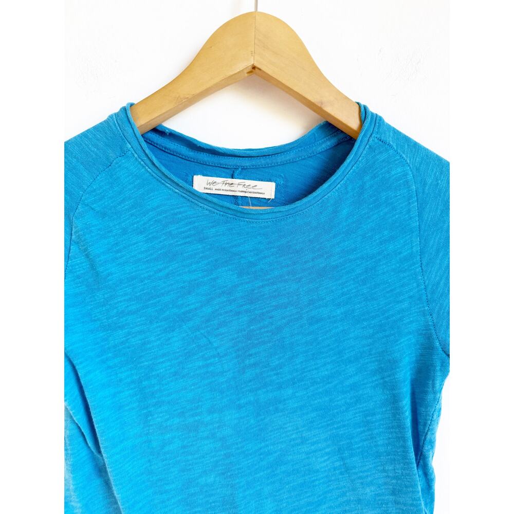 Free People NWOT Be My Baby Tee Blue Small - Picture 2 of 4